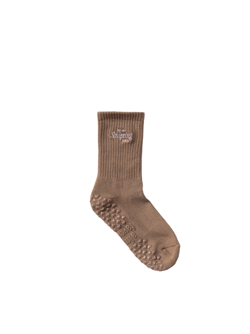 In My Sculpting Era grip socks in taupe