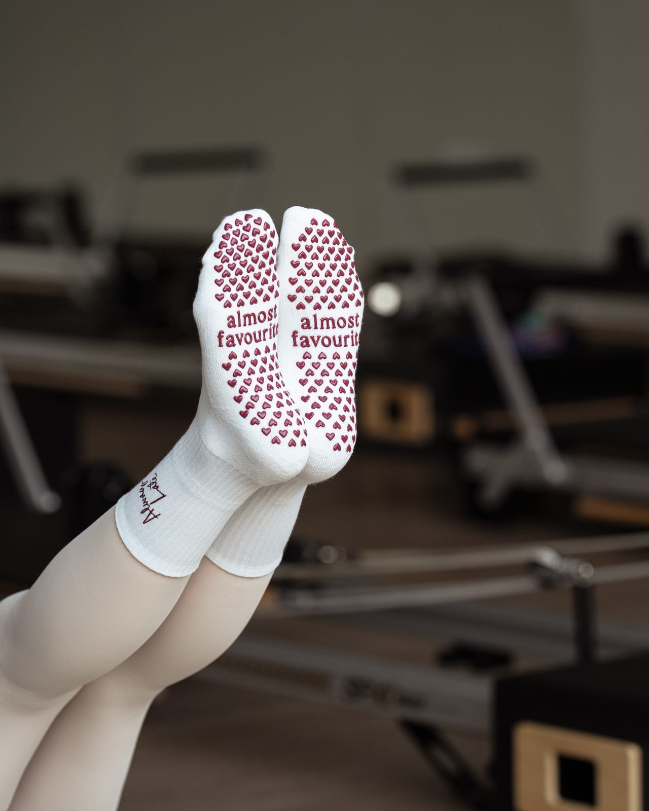 Almost Favourite heart-grip soles, full-sole coverage